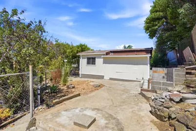 92 Welle Rd, Crockett, CA 94525 - Photo 41