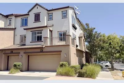 40242 Legend Rose Ter, Fremont, CA 94538 - Photo 3