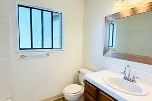 365 Bush St, Salinas, CA 93907 - Photo 21