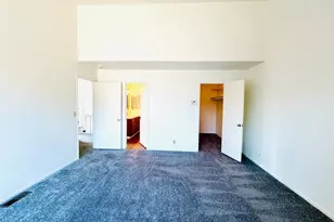 365 Bush St, Salinas, CA 93907 - Photo 23