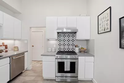 1620 Broadway 5, San Francisco, CA 94109 - Photo 7