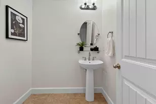 1370 Sunrise Dr, Gilroy, CA 95020 - Photo 27