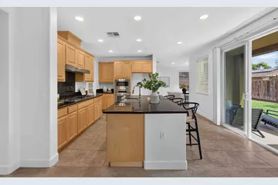 1370 Sunrise Dr, Gilroy, CA 95020 - Photo 21