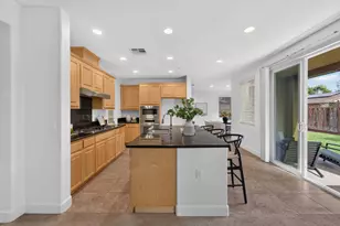 1370 Sunrise Dr, Gilroy, CA 95020 - Photo 21