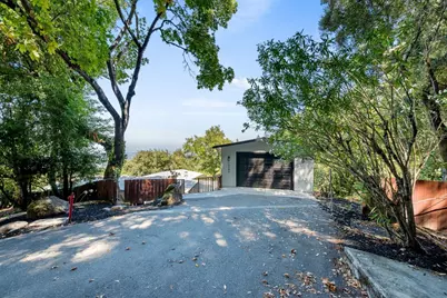 15499 Bohlman Rd, Saratoga, CA 95070 - Photo 43