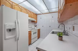 1945 Mount Vernon Ct 11, Mountain View, CA 94040 - Photo 13