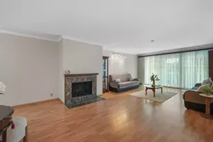 1945 Mount Vernon Ct 11, Mountain View, CA 94040 - Photo 11