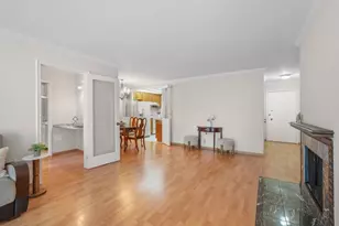 1945 Mount Vernon Ct 11, Mountain View, CA 94040 - Photo 9
