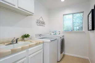 203 Sylvan Way, Redwood City, CA 94062 - Photo 25