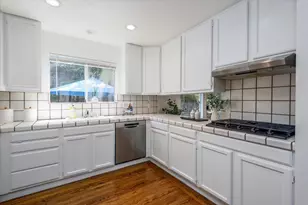 203 Sylvan Way, Redwood City, CA 94062 - Photo 7