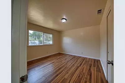 4430 Bidwell Pl, Stockton, CA 95207 - Photo 9