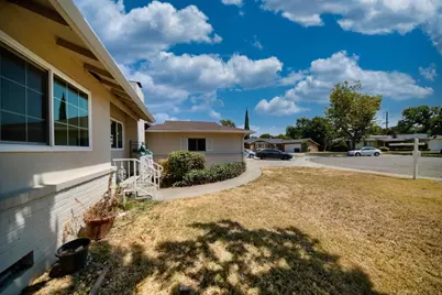 4430 Bidwell Pl, Stockton, CA 95207 - Photo 21