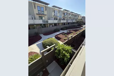 7215 Admiralty Ln, Foster City, CA 94404 - Photo 23