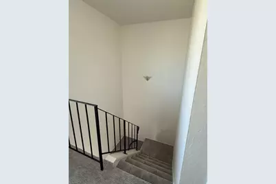 7215 Admiralty Ln, Foster City, CA 94404 - Photo 25