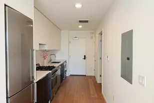 Bush St, San Francisco, CA 94109 - Photo 5