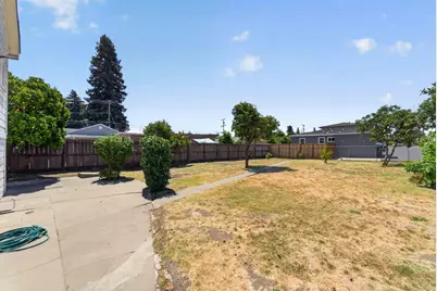 21459 Locust St, Hayward, CA 94541 - Photo 39