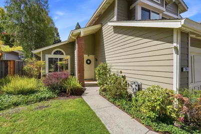 216 Yarborough Ln, Redwood City, CA 94061 - Photo 3