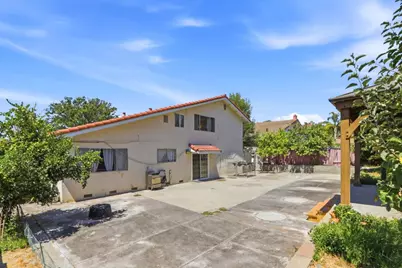 3560 Eastridge Dr, San Jose, CA 95148 - Photo 39
