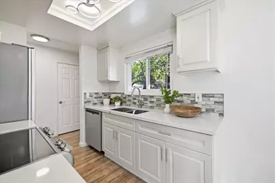 98 Flynn Ave A, Mountain View, CA 94043 - Photo 13
