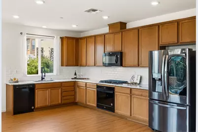 6 Campania Cir, Salinas, CA 93905 - Photo 5