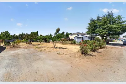 21463 Locust St, Hayward, CA 94541 - Photo 13