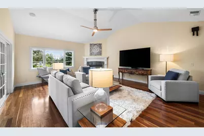 15723 Oak Knoll Dr, Los Gatos, CA 95030 - Photo 17