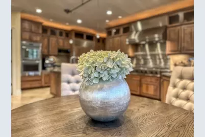 15723 Oak Knoll Dr, Los Gatos, CA 95030 - Photo 33