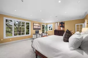 15723 Oak Knoll Dr, Los Gatos, CA 95030 - Photo 43