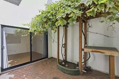 1919 Alameda De Las Pulgas 14, San Mateo, CA 94403 - Photo 5