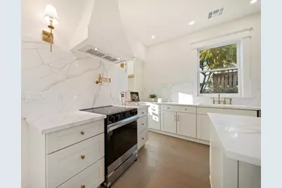 75 W William St, San Jose, CA 95110 - Photo 9