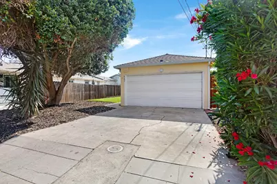 662 Drake St, San Jose, CA 95125 - Photo 1