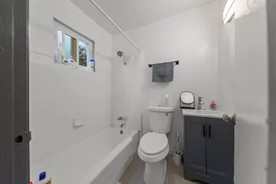 52 Cleveland Ave, San Jose, CA 95128 - Photo 17