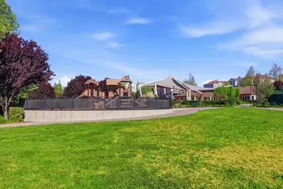 633 Clover Cir, Milpitas, CA 95035 - Photo 27