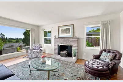 334 Oakview Dr, San Carlos, CA 94070 - Photo 5
