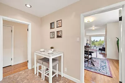 334 Oakview Dr, San Carlos, CA 94070 - Photo 21