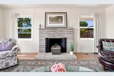334 Oakview Dr, San Carlos, CA 94070 - Photo 5