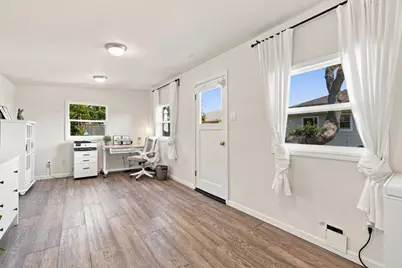 334 Oakview Dr, San Carlos, CA 94070 - Photo 41