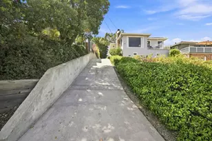 334 Oakview Dr, San Carlos, CA 94070 - Photo 55