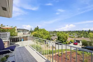 334 Oakview Dr, San Carlos, CA 94070 - Photo 7