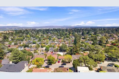 334 Oakview Dr, San Carlos, CA 94070 - Photo 47