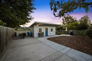 334 Oakview Dr, San Carlos, CA 94070 - Photo 37