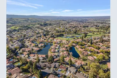 3327 Lake Albano Cir, San Jose, CA 95135 - Photo 45