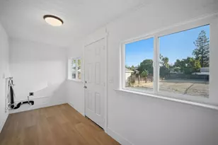 1541 Pomona Ave, San Jose, CA 95110 - Photo 27