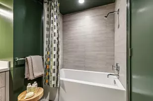 188 W Saint James St 10803, San Jose, CA 95110 - Photo 21
