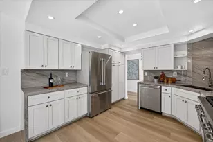 1733 15th Ave, San Francisco, CA 94122 - Photo 11