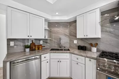 1733 15th Ave, San Francisco, CA 94122 - Photo 15