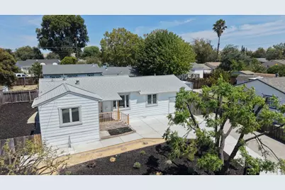 2271 Hemlock Ave, Concord, CA 94520 - Photo 37