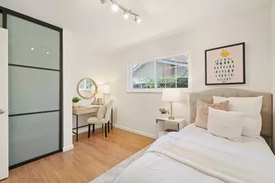 1073 Sargent Dr, Sunnyvale, CA 94087 - Photo 17