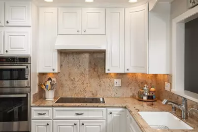 65 Bay Tree Ln, Los Altos, CA 94022 - Photo 9