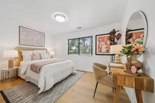 12311 Viewoak Dr, Saratoga, CA 95070 - Photo 19